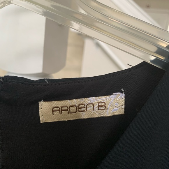 ARDEN B. Small black dress - Picture 5 of 9